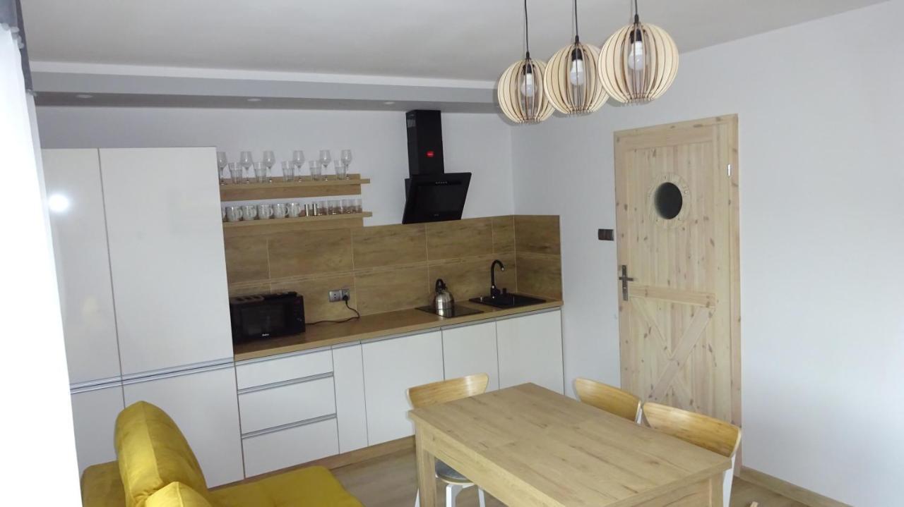 מיצ'יצ'ניו Apartamenty Gosciniec Re-Max מראה חיצוני תמונה
