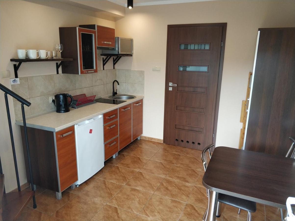 מיצ'יצ'ניו Apartamenty Gosciniec Re-Max מראה חיצוני תמונה