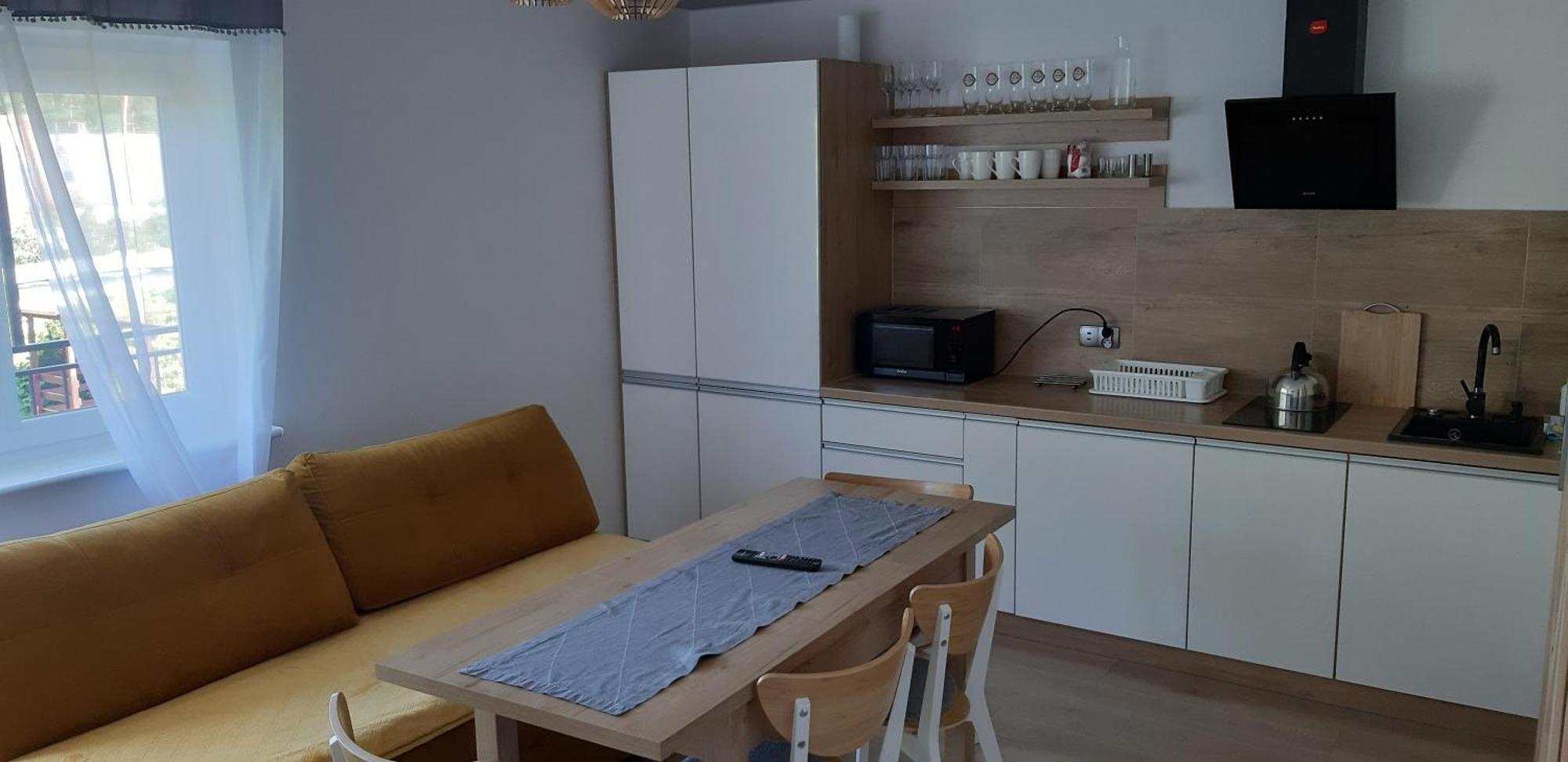 מיצ'יצ'ניו Apartamenty Gosciniec Re-Max מראה חיצוני תמונה