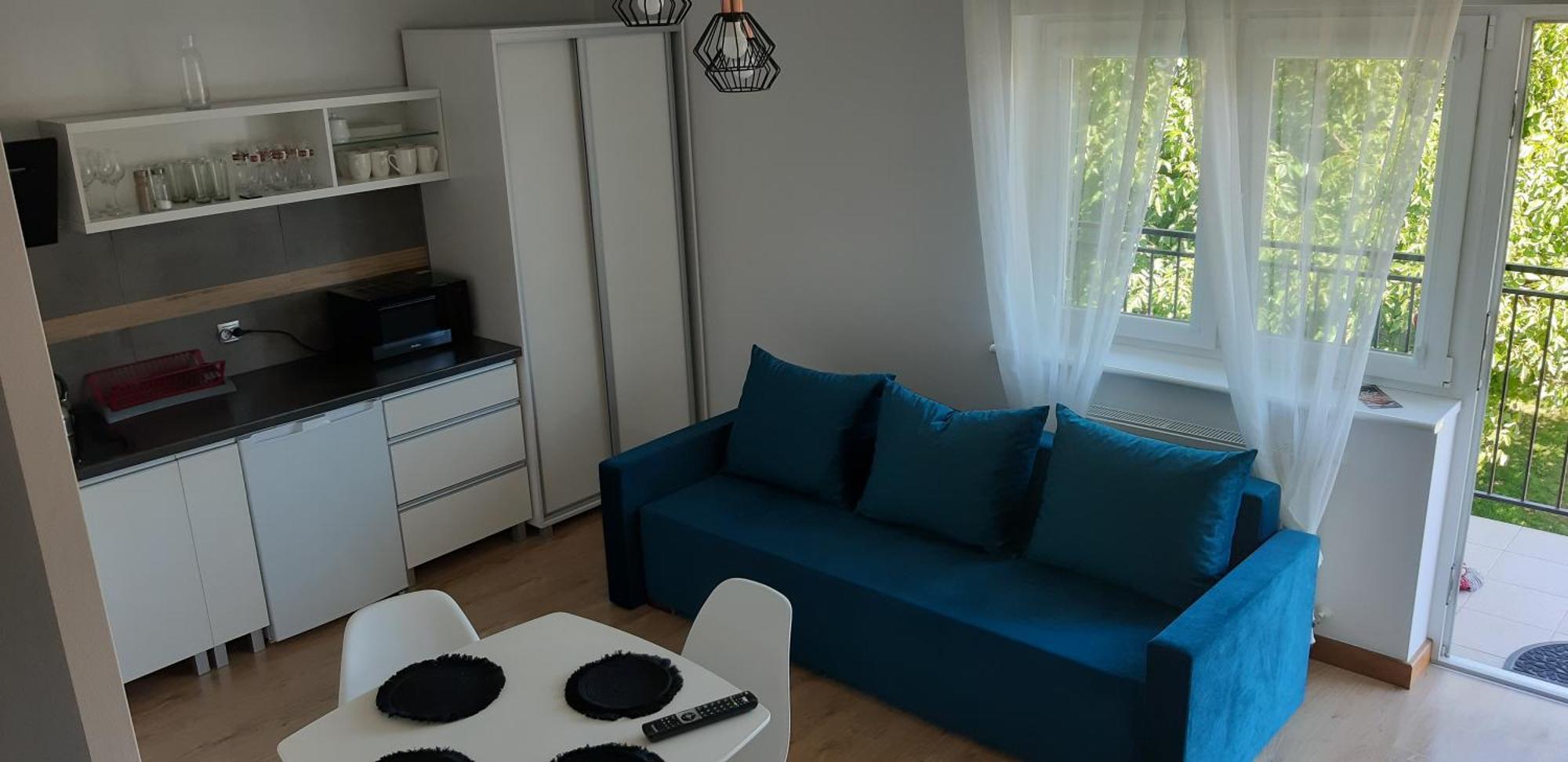 מיצ'יצ'ניו Apartamenty Gosciniec Re-Max מראה חיצוני תמונה