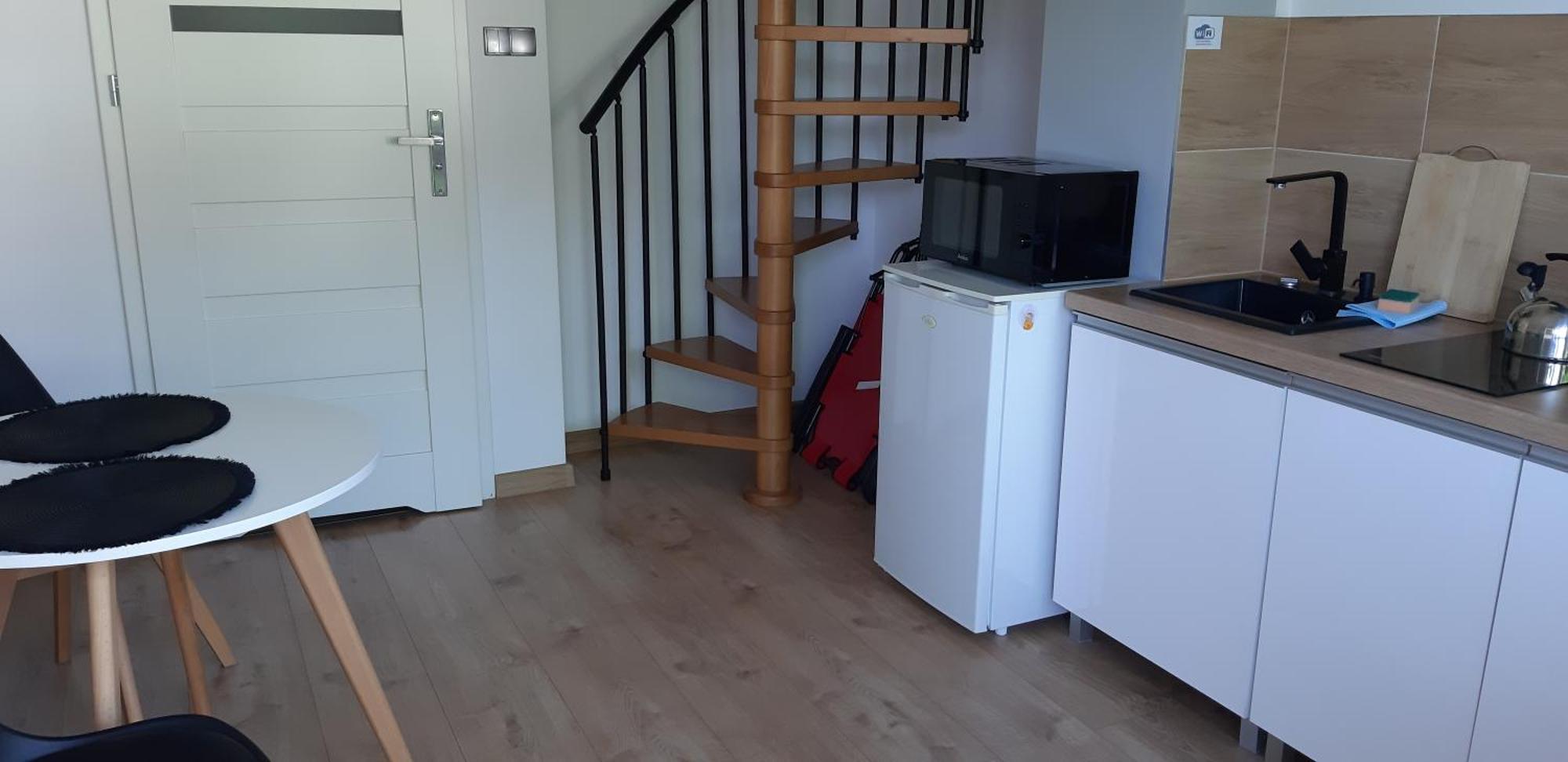 מיצ'יצ'ניו Apartamenty Gosciniec Re-Max מראה חיצוני תמונה