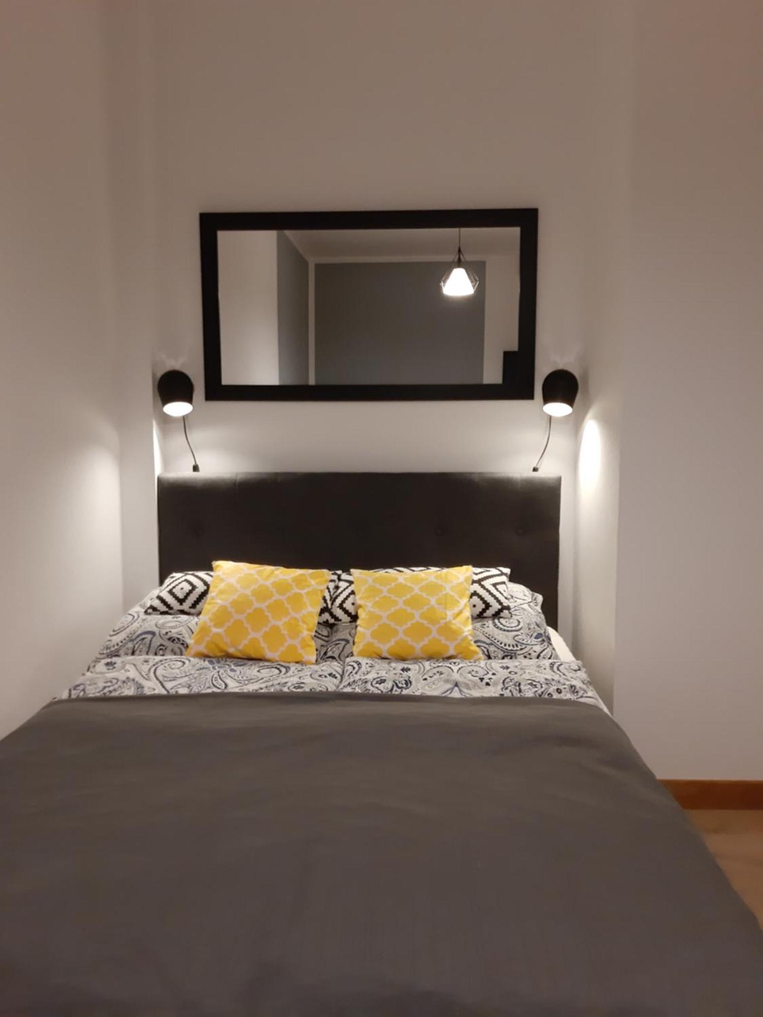 מיצ'יצ'ניו Apartamenty Gosciniec Re-Max מראה חיצוני תמונה