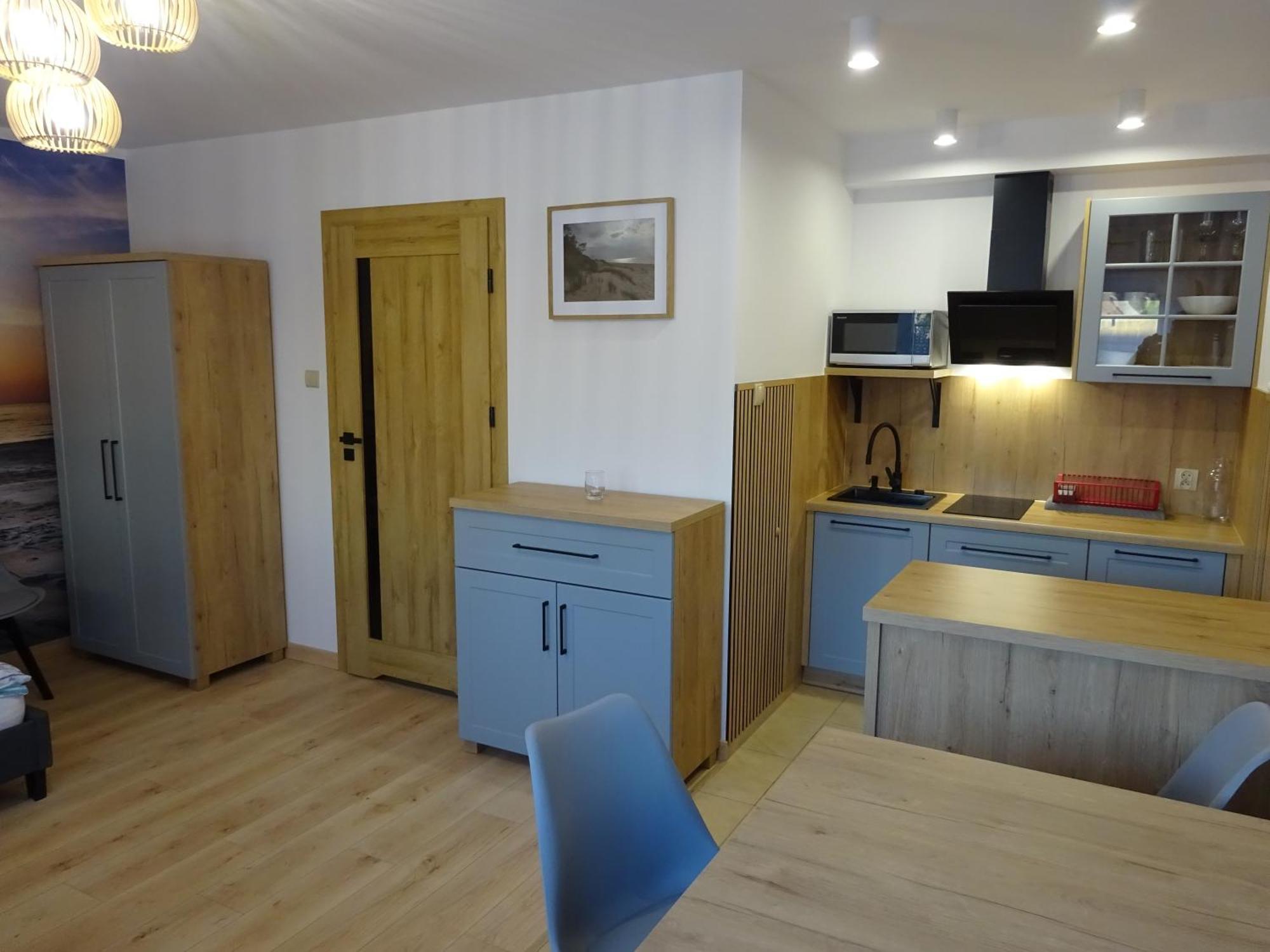 מיצ'יצ'ניו Apartamenty Gosciniec Re-Max מראה חיצוני תמונה