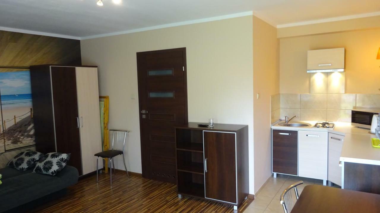 מיצ'יצ'ניו Apartamenty Gosciniec Re-Max מראה חיצוני תמונה